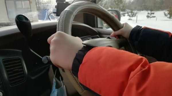 Два подростка из Камня-на-Оби, угнавшие УАЗ, чтобы покататься, предстанут перед судом