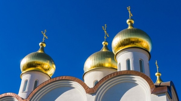 В Барнауле на автобусной остановке построят православный храм В Барнауле на автобусной остановке построят православный храм
