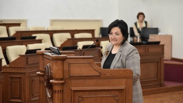 Более 2 млрд рублей будет направлено на капитальный ремонт школ в Алтайском крае Более 2 млрд рублей будет направлено на капитальный ремонт школ в Алтайском крае