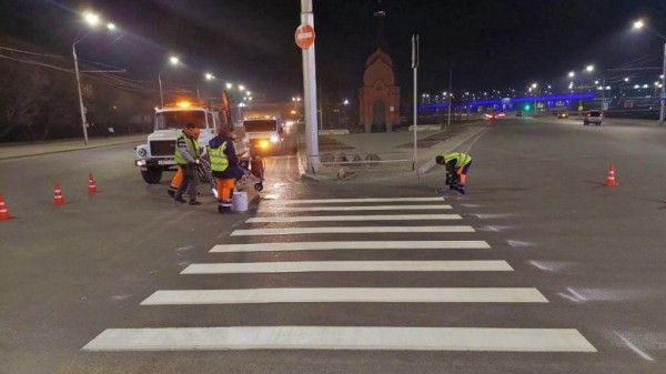 Возле 54 учебных заведений Барнаула обновят дорожную разметку Возле 54 учебных заведений Барнаула обновят дорожную разметку