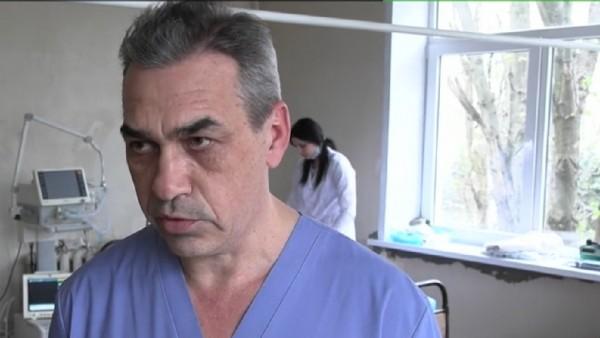 Доцент Алтайского медуниверситета спасает жизни раненых в ДНР