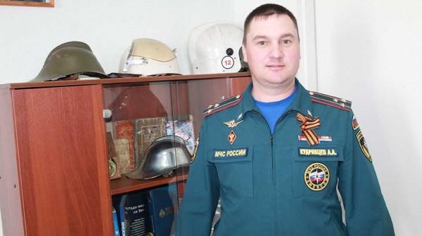 Алтайский пожарный продолжает дело отца и деда