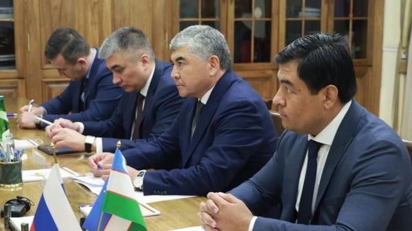 В Алтайский край с рабочим визитом прибыла делегация из Узбекистана