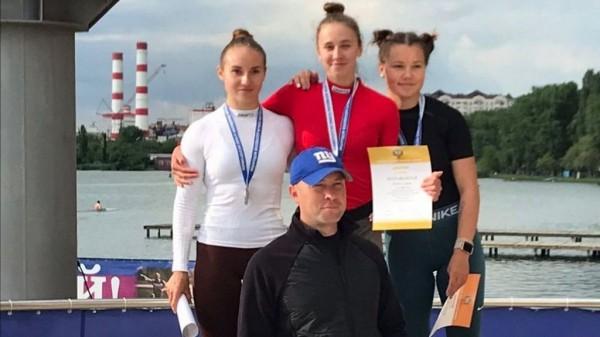 Алтайские гребцы выиграли уже четыре медали на первенстве России Алтайские гребцы выиграли уже четыре медали на первенстве России