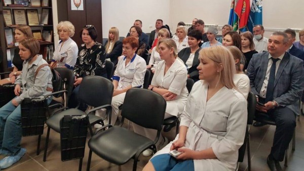 Иван Лоор обсудил возможность оказания высококвалифицированной помощи жителям сел Иван Лоор обсудил возможность оказания высококвалифицированной помощи жителям сел