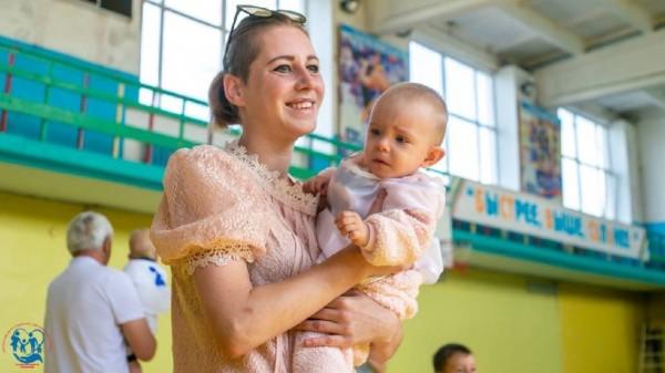 В Камне-на-Оби прошел забег ползунков В Камне-на-Оби прошел забег ползунков