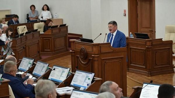 Уполномоченный по защите прав предпринимателей в Алтайском крае в ходе сессии АКЗС рассказал о деятельности в 2021 году