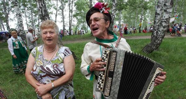 Он и не уходил. 90 лет исполнилось со дня рождения Роберта Рождественского Он и не уходил. 90 лет исполнилось со дня рождения Роберта Рождественского