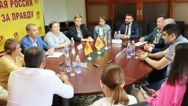 Справедливороссы рассказали о том, как обеспечат прозрачность голосования на муниципальных выборах Справедливороссы рассказали о том, как обеспечат прозрачность голосования на муниципальных выборах