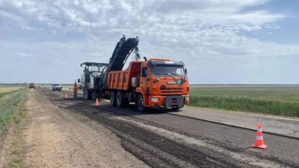 Летом в Алтайском крае обновят дороги к туристическим объектам Летом в Алтайском крае обновят дороги к туристическим объектам