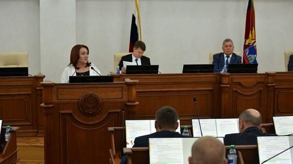 Депутаты АКЗС приняли изменения в Устав Алтайского края Депутаты АКЗС приняли изменения в Устав Алтайского края