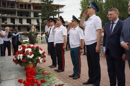 День памяти и скорби. Сотрудники органов принудительного исполнения почтили память погибших. День памяти и скорби. Сотрудники органов принудительного исполнения почтили память погибших.
