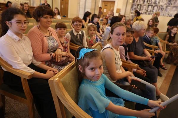 В Барнауле вручили премии имени Раисы Степановны Фёдоровой В Барнауле вручили премии имени Раисы Степановны Фёдоровой