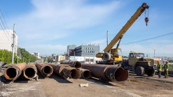 В Барнауле продолжается демонтаж путепровода на Новом рынке В Барнауле продолжается демонтаж путепровода на Новом рынке