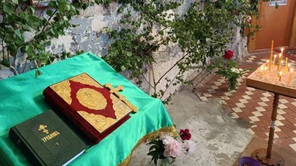 В старинном Богоявленском храме Камня возобновились богослужения В старинном Богоявленском храме Камня возобновились богослужения
