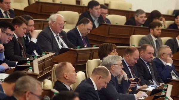 В Алтайское краевое Законодательное Собрание внесен проект закона Алтайского края об уточнении краевого бюджета на 2022 год и плановый период В Алтайское краевое Законодательное Собрание внесен проект закона Алтайского края об уточнении краевого бюджета на 2022 год и плановый период
