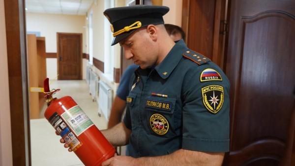 18 июля сотрудники государственного пожарного надзора отмечают профессиональный праздник 18 июля сотрудники государственного пожарного надзора отмечают профессиональный праздник