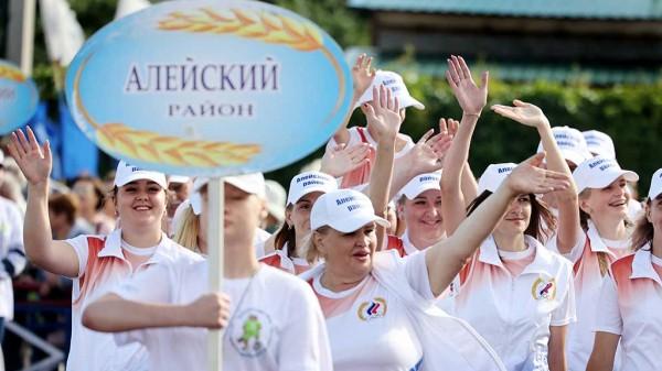 В Мамонтово с юбилейным размахом прошла 42-я олимпиада сельских спортсменов Алтая
