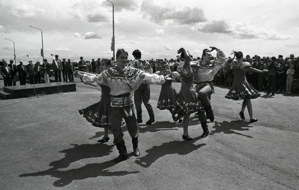 В Барнауле Новому мосту через реку Обь исполнилось 25 лет В Барнауле Новому мосту через реку Обь исполнилось 25 лет