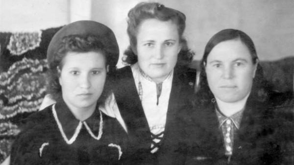 Тайны учительницы Шукшина: новая информация, которая появилась, спустя десятилетия Тайны учительницы Шукшина: новая информация, которая появилась, спустя десятилетия