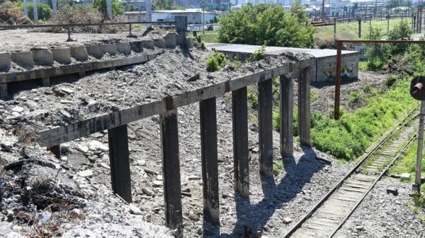 В Барнауле продолжают демонтаж путепровода на проспекте Ленина