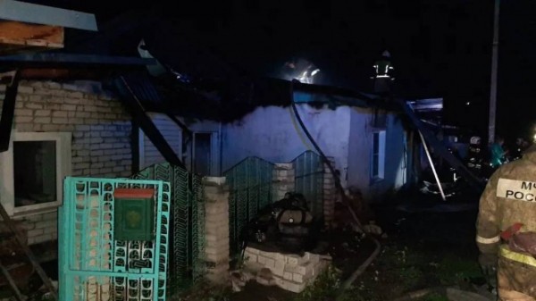В Барнауле ночью горели два частных дома