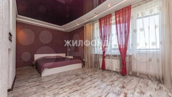 В Барнауле продают элитную двухуровневую квартиру за 16 миллионов рублей В Барнауле продают элитную двухуровневую квартиру за 16 миллионов рублей