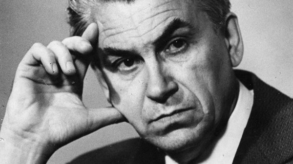 Советский писатель Анатолий Соболев собирался вернуться на Алтай