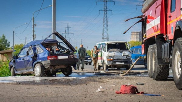 В ДТП на улице Трактовой в Барнауле женщина разбилась насмерть В ДТП на улице Трактовой в Барнауле женщина разбилась насмерть