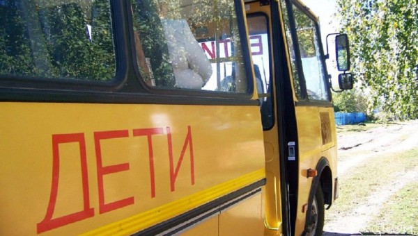 Стали известны подробности ДТП на алтайской трассе, в результате которого перевернулся автобус с детьми