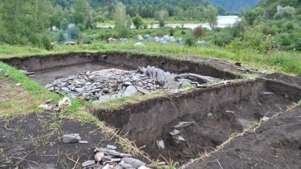Алтайские археологи создают музей под открытым небом
