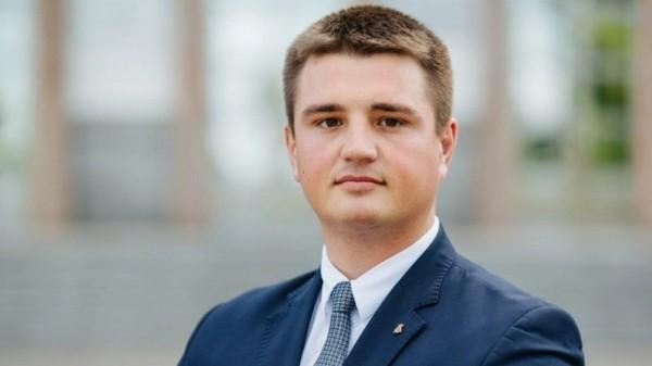 Александр Штебнер возглавил барнаульский комитет по делам молодежи Александр Штебнер возглавил барнаульский комитет по делам молодежи