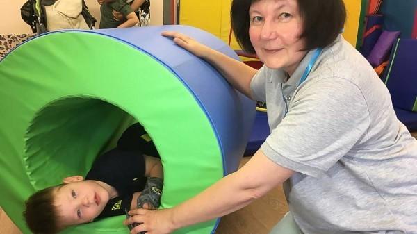 Жительница Барнаула помогает людям с ограниченными возможностями речи Жительница Барнаула помогает людям с ограниченными возможностями речи