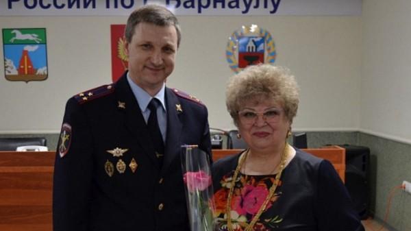 Экс-сотрудница МВД помогла выявить закладчика наркотиков Экс-сотрудница МВД помогла выявить закладчика наркотиков