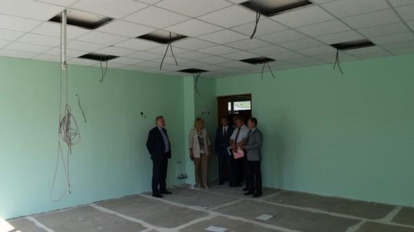 Почти 60 миллионов рублей выделили на обновление барнаульской школы Почти 60 миллионов рублей выделили на обновление барнаульской школы