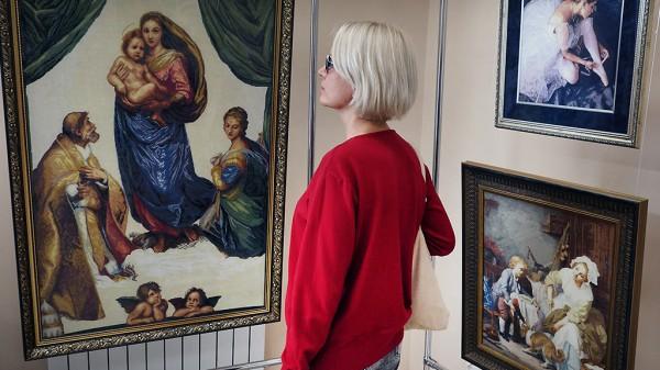 XII краевая выставка «Алтай мастеровой» открылась в Барнауле XII краевая выставка «Алтай мастеровой» открылась в Барнауле