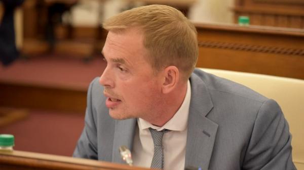 Александр Молотов: 78% школьников Алтайского края учатся в первую смену Александр Молотов: 78% школьников Алтайского края учатся в первую смену