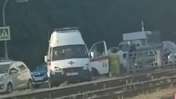 Десятилетнего мальчика сбили на пешеходном переходе в Барнауле Десятилетнего мальчика сбили на пешеходном переходе в Барнауле