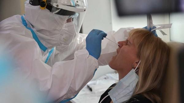Омикрон вышел из отпуска: в Алтайском крае растет заболеваемость коронавирусом