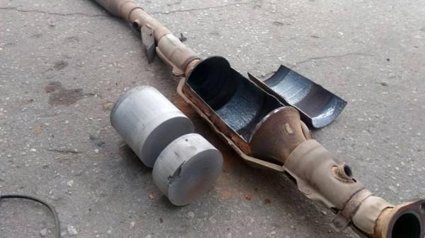 Житель Барнаула промышлял кражами автомобильных запчастей