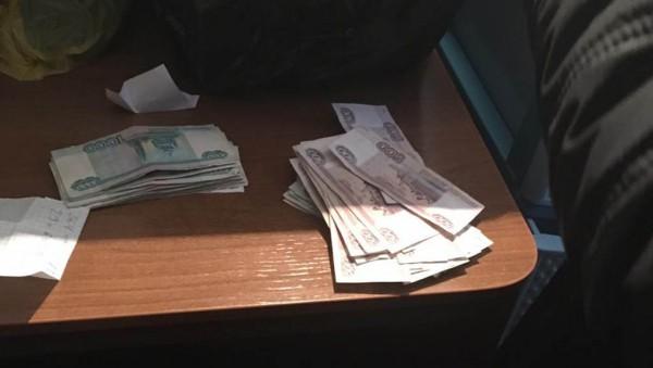 Осужден последний из контрабандистов, которые пытались нелегально вывезти соколов-сапсанов из Алтайского края Осужден последний из контрабандистов, которые пытались нелегально вывезти соколов-сапсанов из Алтайского края