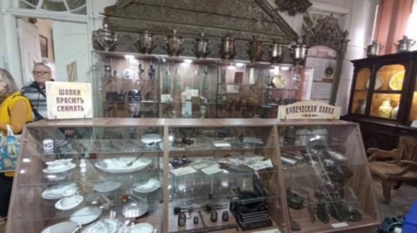 В Бийске модернизировали краеведческий музей В Бийске модернизировали краеведческий музей