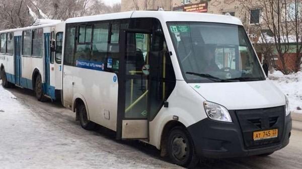 В Барнауле организовали три регулируемых маршрута общественного транспорта В Барнауле организовали три регулируемых маршрута общественного транспорта
