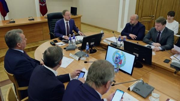 В правительстве Алтайского края обсудили исполнение бюджета по итогам 9 месяцев 2022 года