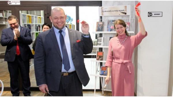В Камне-на-Оби открыли сразу два объекта, преобразившихся по нацпроекту «Культура» В Камне-на-Оби открыли сразу два объекта, преобразившихся по нацпроекту «Культура»