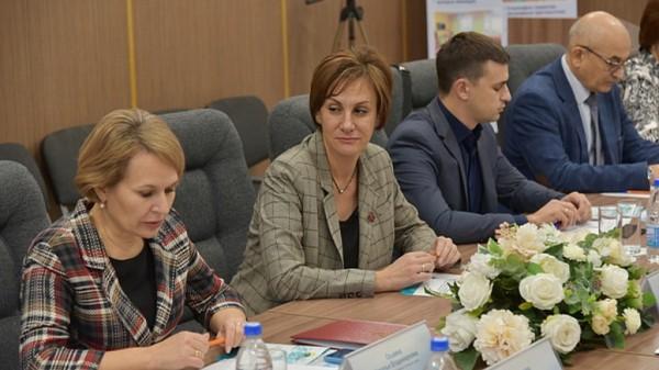 Проблемы незрячих обсудили в Барнауле Проблемы незрячих обсудили в Барнауле