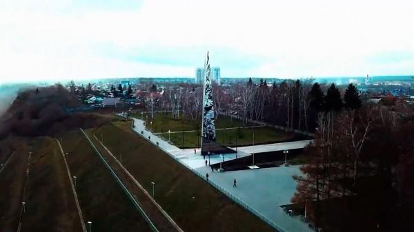 Власти Барнаула поделились кадрами новой стелы с высоты птичьего полета Власти Барнаула поделились кадрами новой стелы с высоты птичьего полета