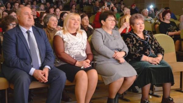 В Барнауле прошел гала-концерт &laquo;В дружбе народов &ndash; единство страны&raquo;