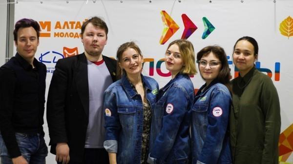 &laquo;Волонтёры дружбы&raquo; из Алтайского края сохраняют традиции народов России