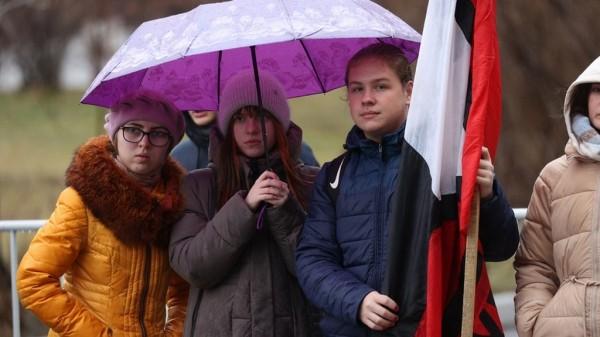 В Барнауле прошли патриотические акции &laquo;Своих не бросаем&raquo;